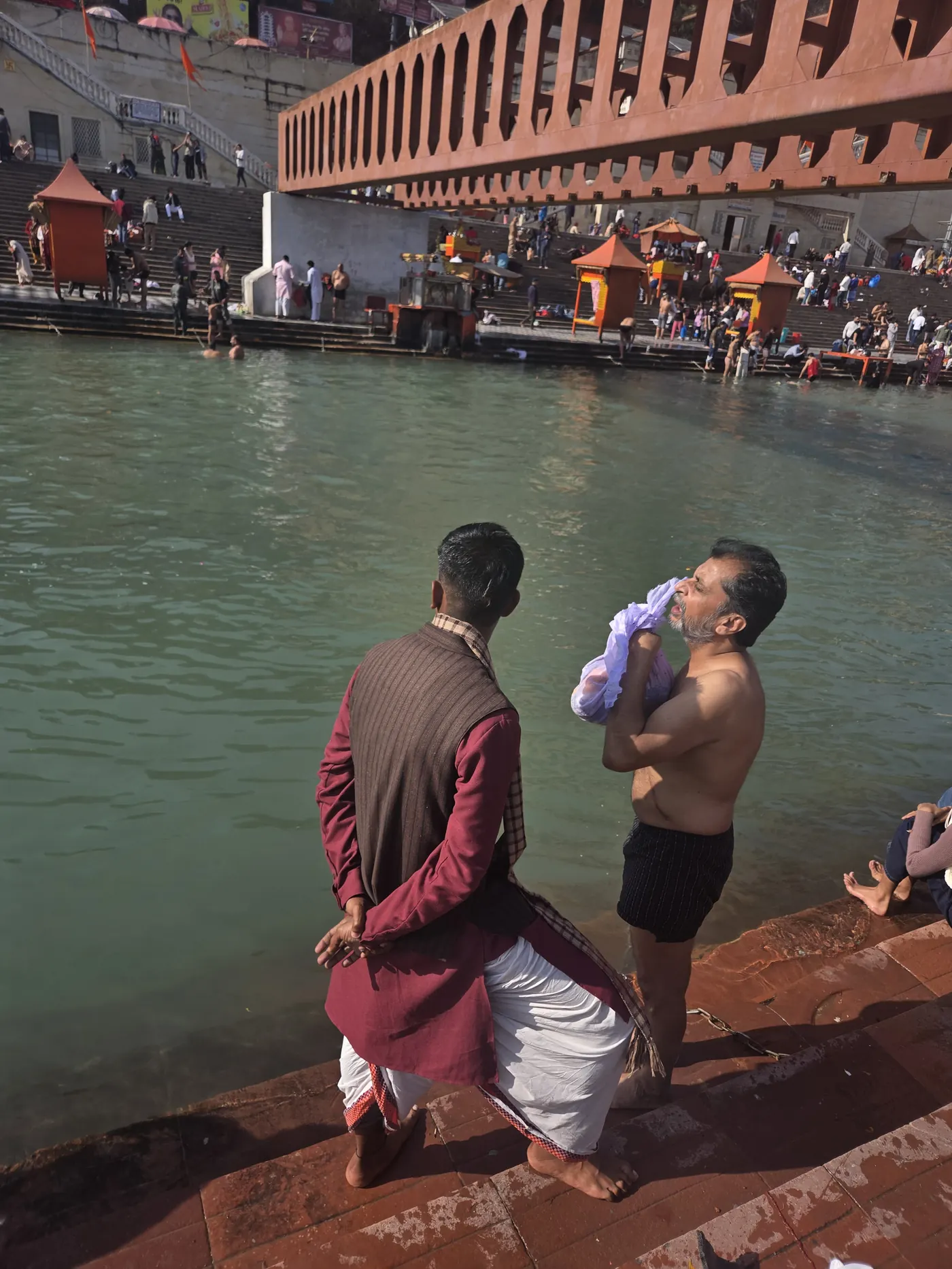Ganga Snan ritual at Har Ki Pauri